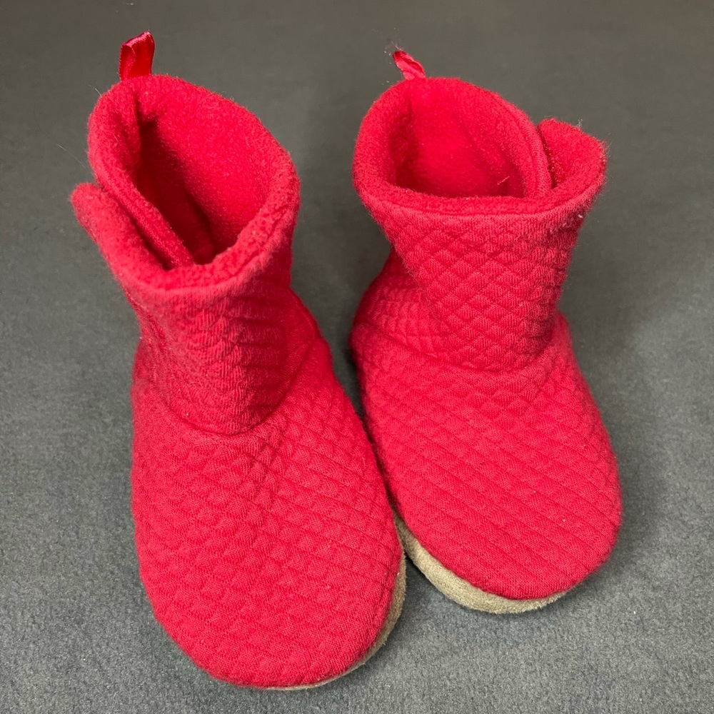 Old Navy | Slippers